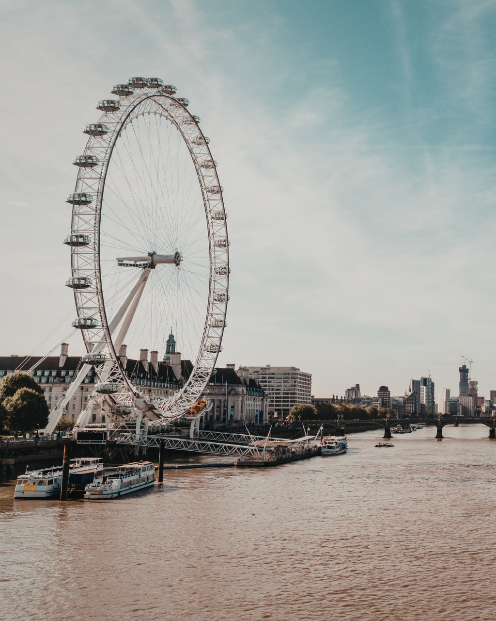 Londona - karaliskā elegance, māksla un mūsdienu metropole
