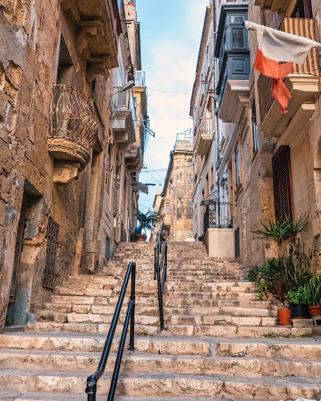 Malta – Vidusjūras saulrieti, vēsture un salas burvība