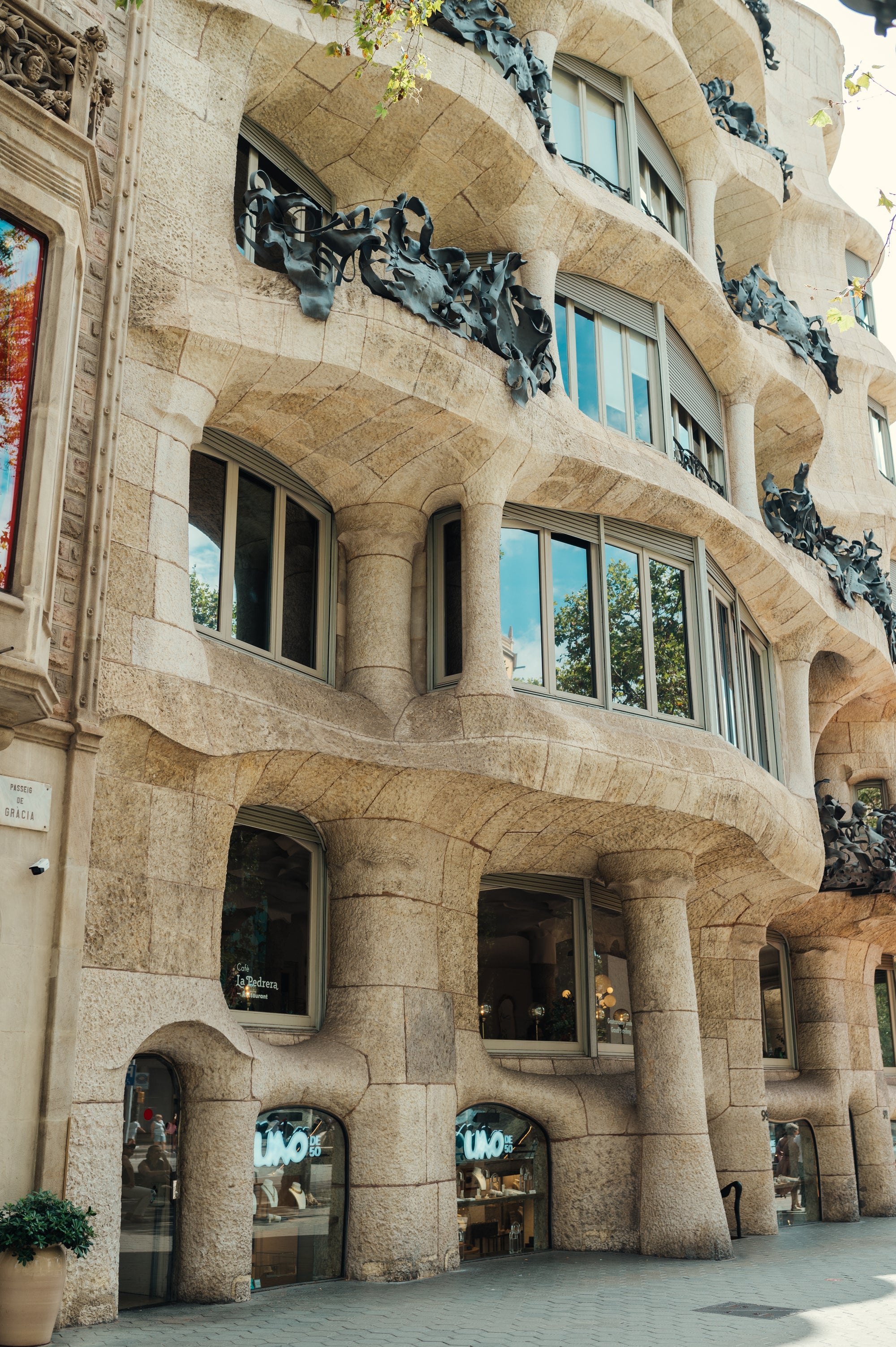 Barselonas brīvdienas ar Montserratas kalniem