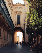 Malta – Vidusjūras saulrieti, vēsture un salas burvība