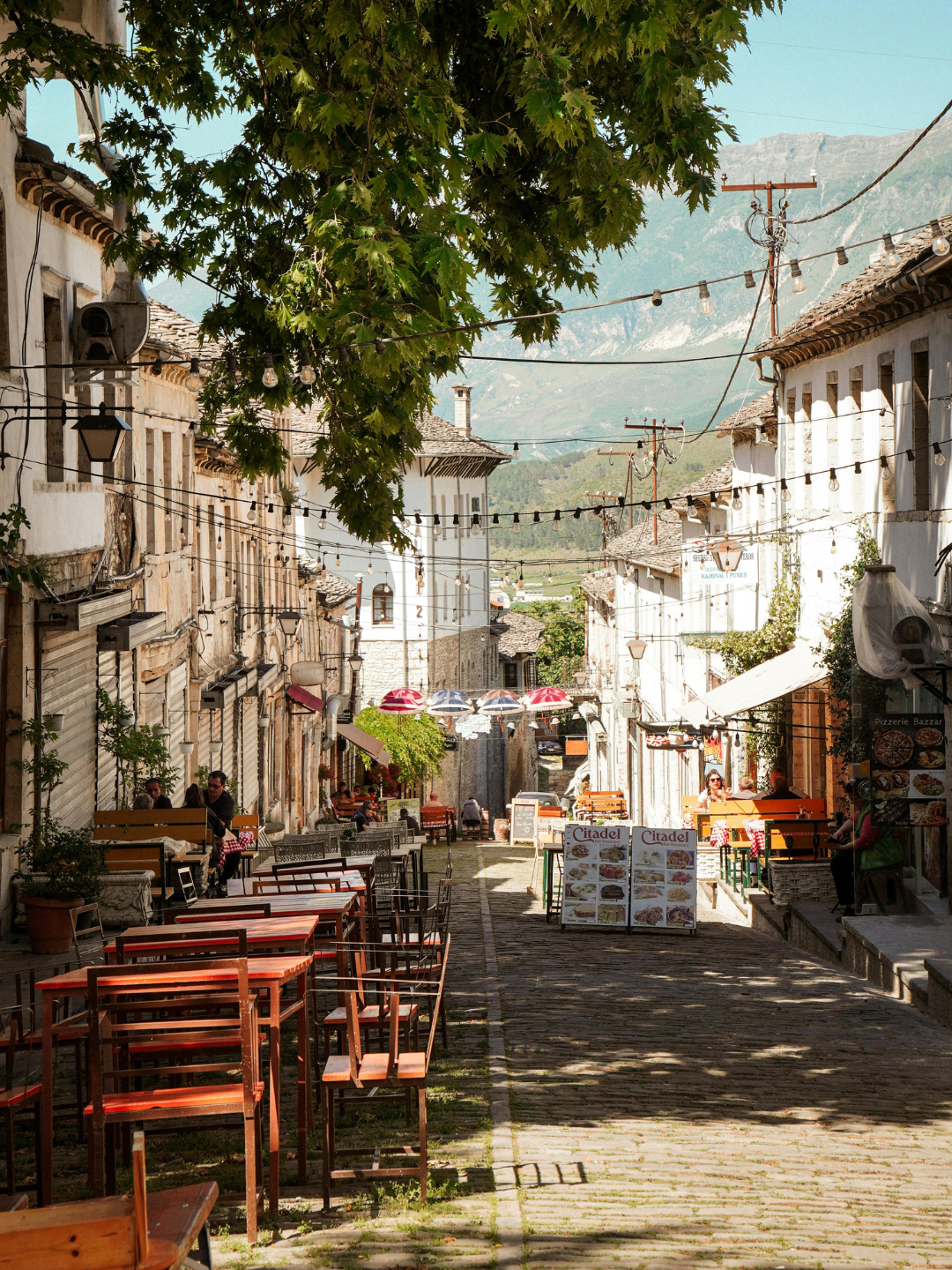 Albānija — piekrastes skaistums un kalnu elpa