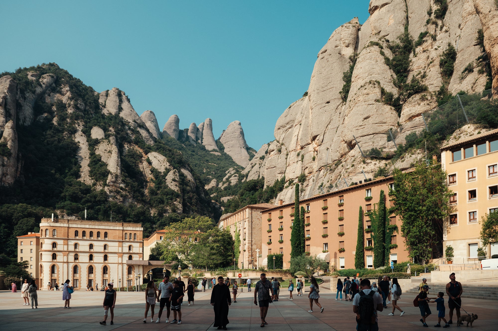 Barselonas brīvdienas ar Montserratas kalniem