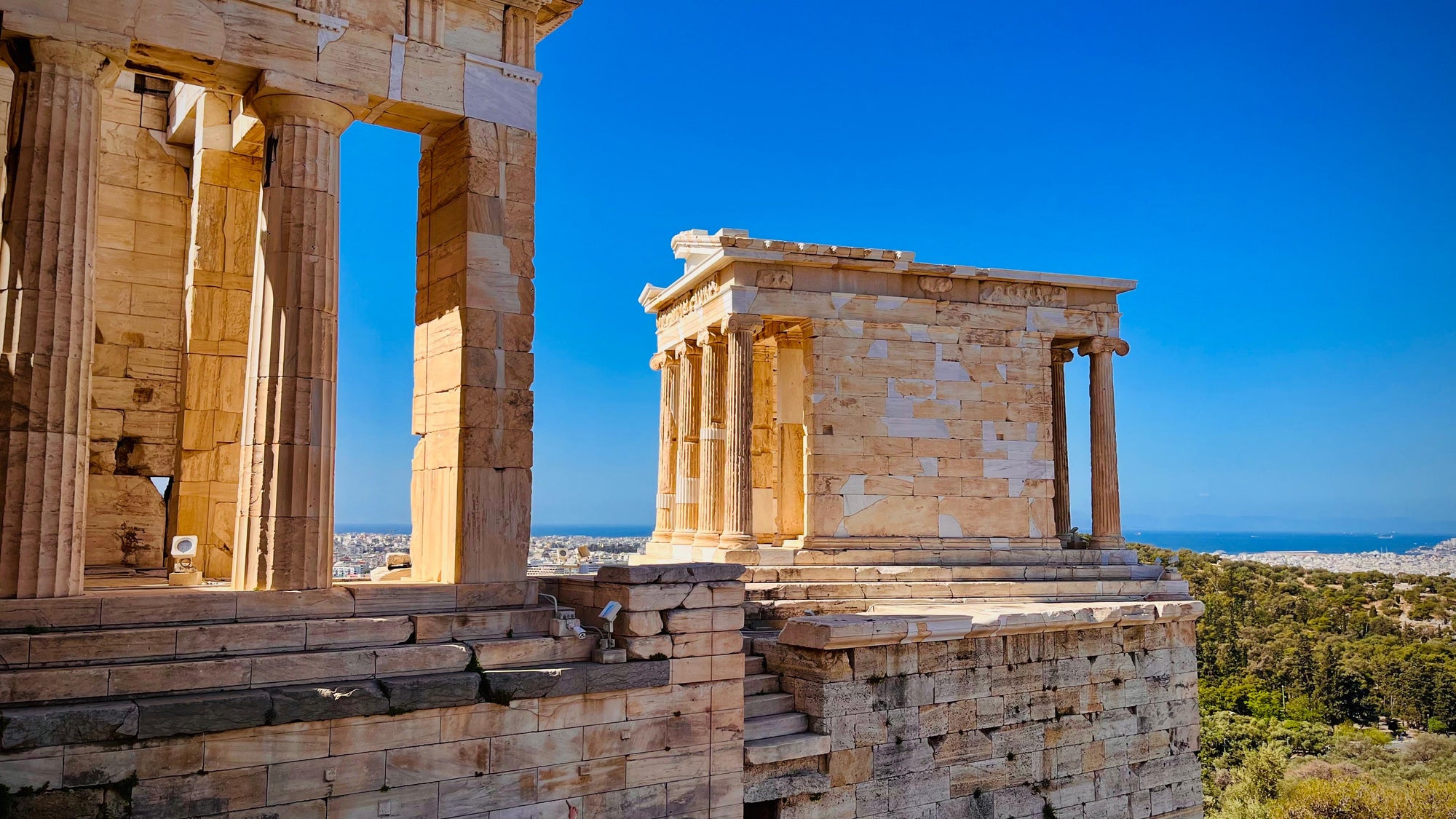 Atēnas un Grieķijas salas pavasarī – nelielas grupas ceļojums