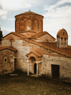 Albānija — piekrastes skaistums un kalnu elpa