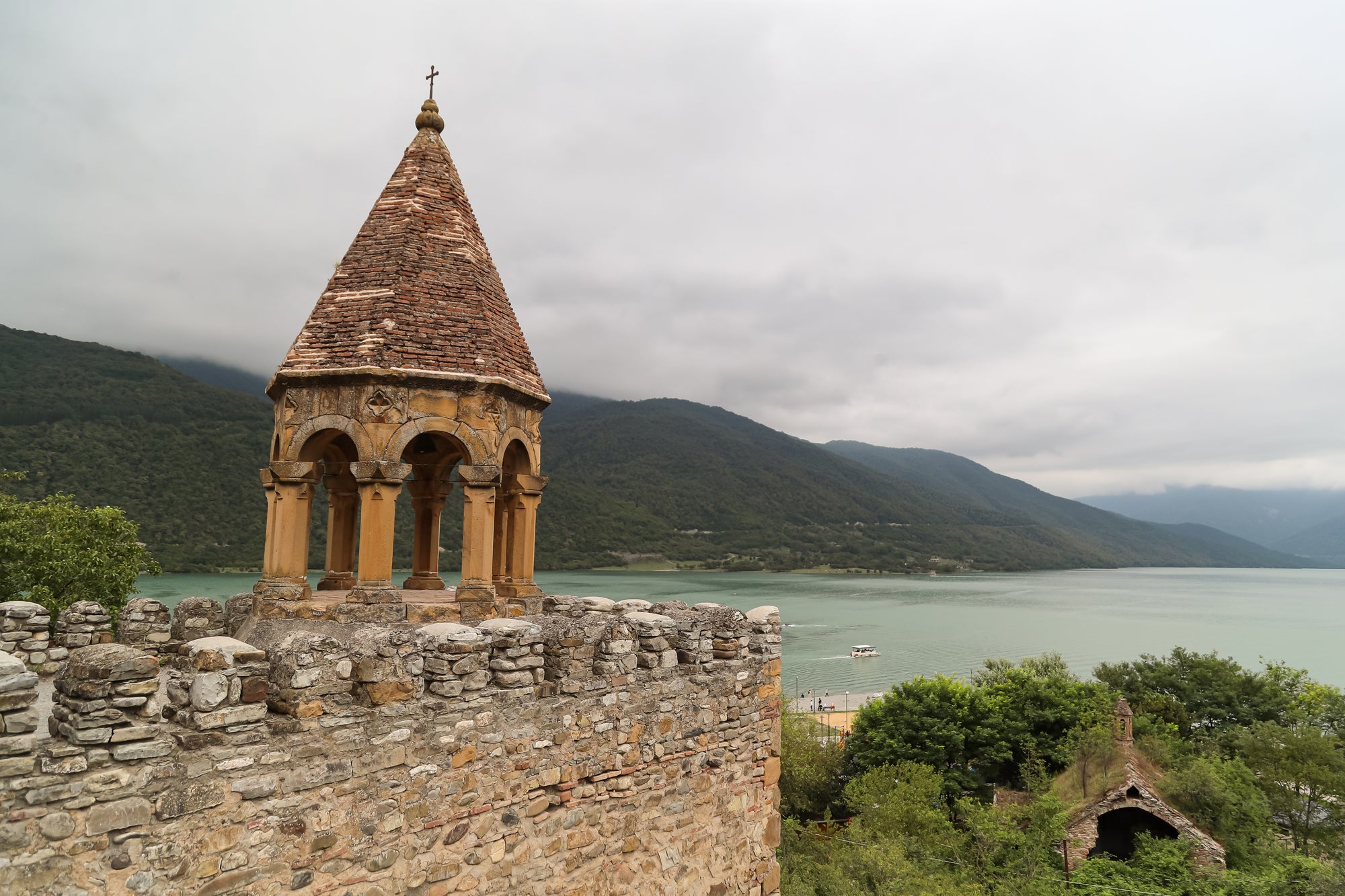 Baudi prieku Gruzijā jūnijā