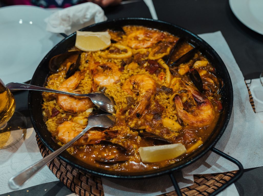 Barselonas brīvdienas ar Montserratas kalniem