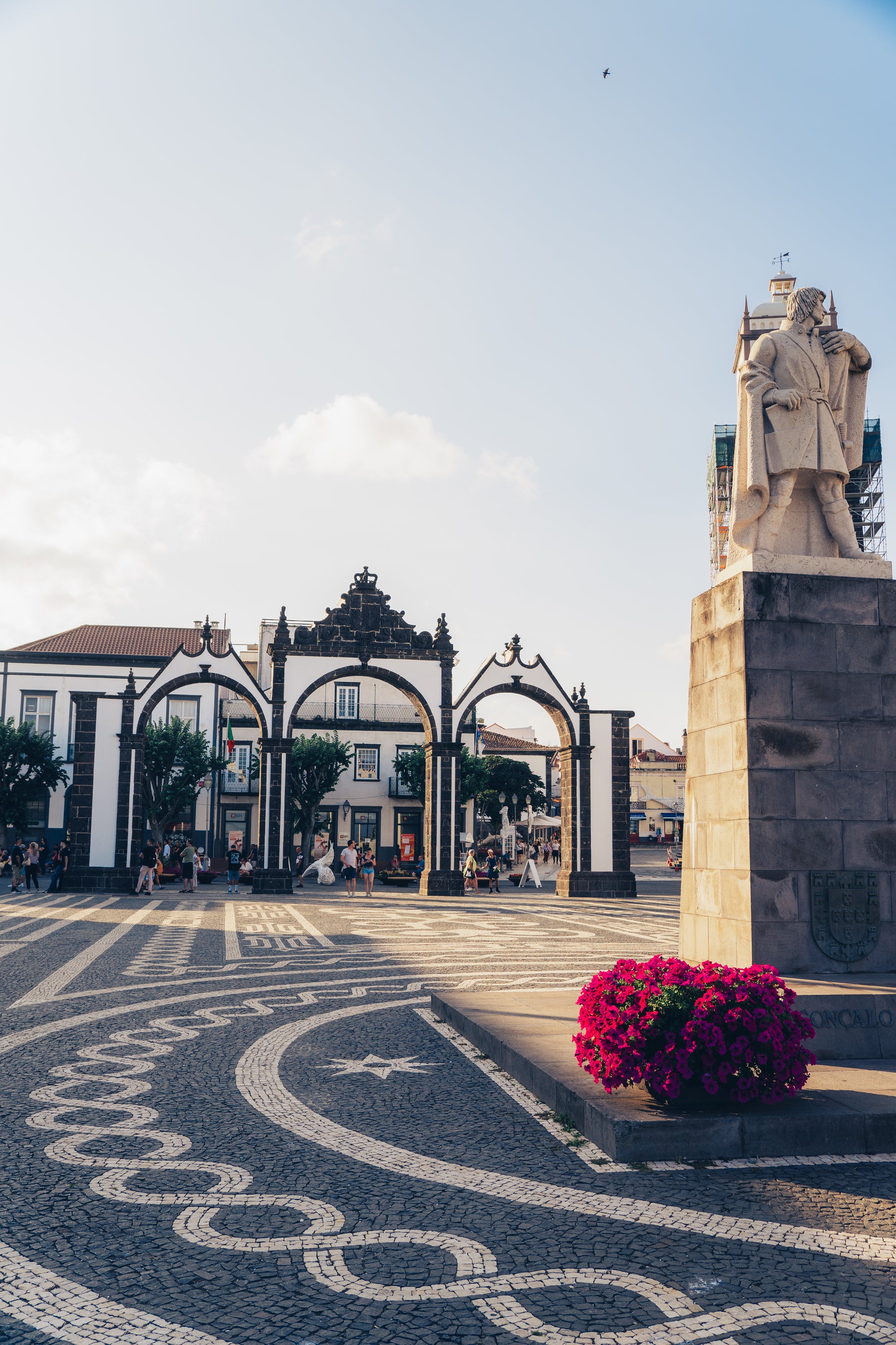 Atlantijas zaļā sala: mierpilns piedzīvojums Sao Miguel (caur Porto)