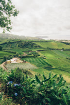 Atlantijas zaļā sala: mierpilns piedzīvojums Sao Miguel (caur Porto)