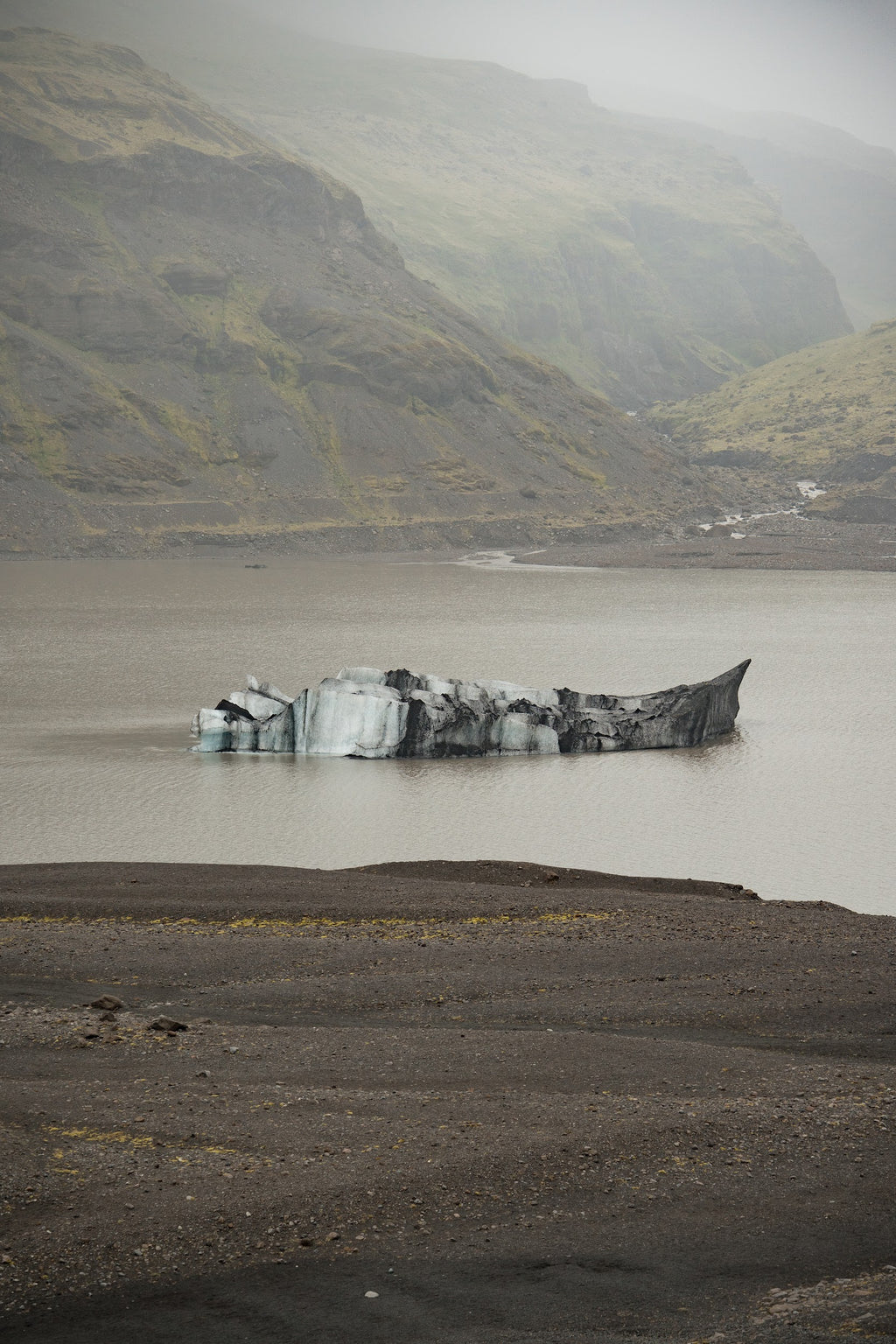 Uguns un ledus zeme Islande