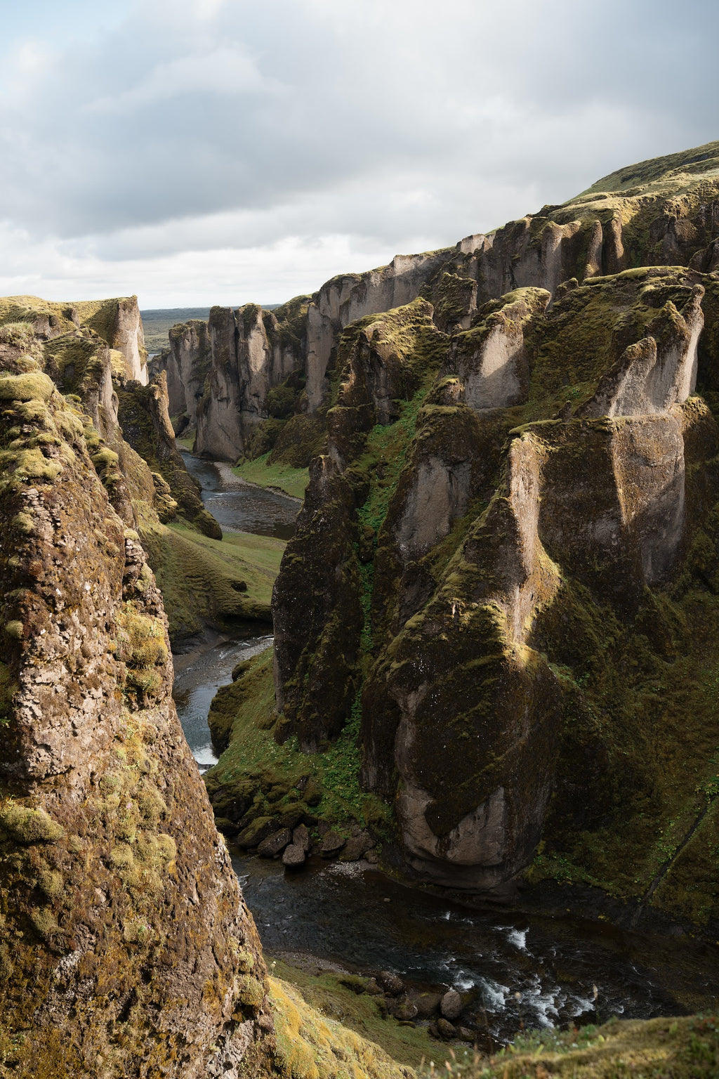 Uguns un ledus zeme Islande