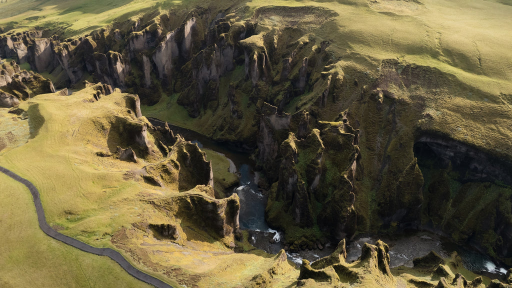 Uguns un ledus zeme Islande