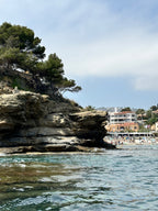 Starts vasarai: saule, jūra un klintis