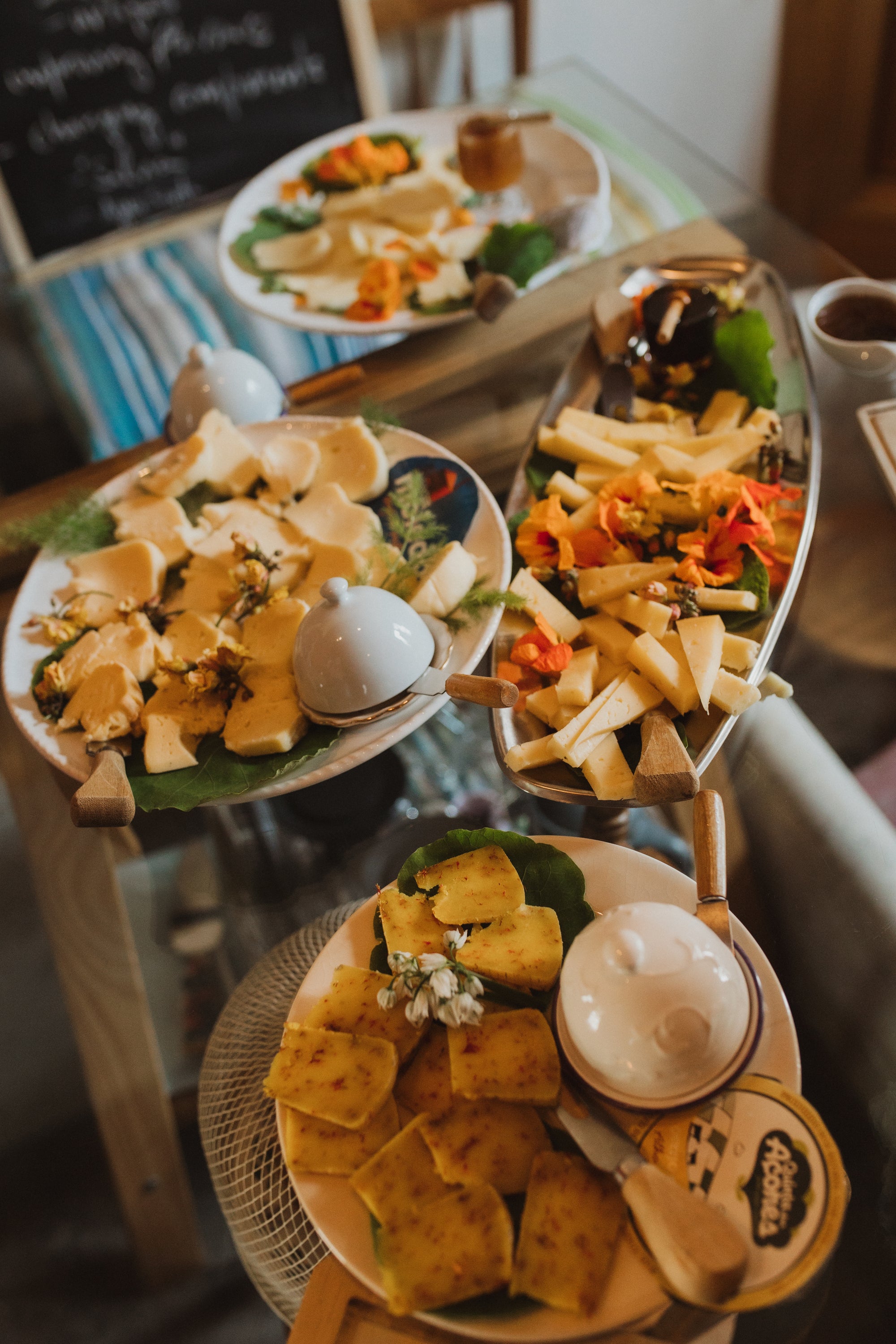 Atlantijas zaļā sala: mierpilns piedzīvojums Sao Miguel (caur Porto)