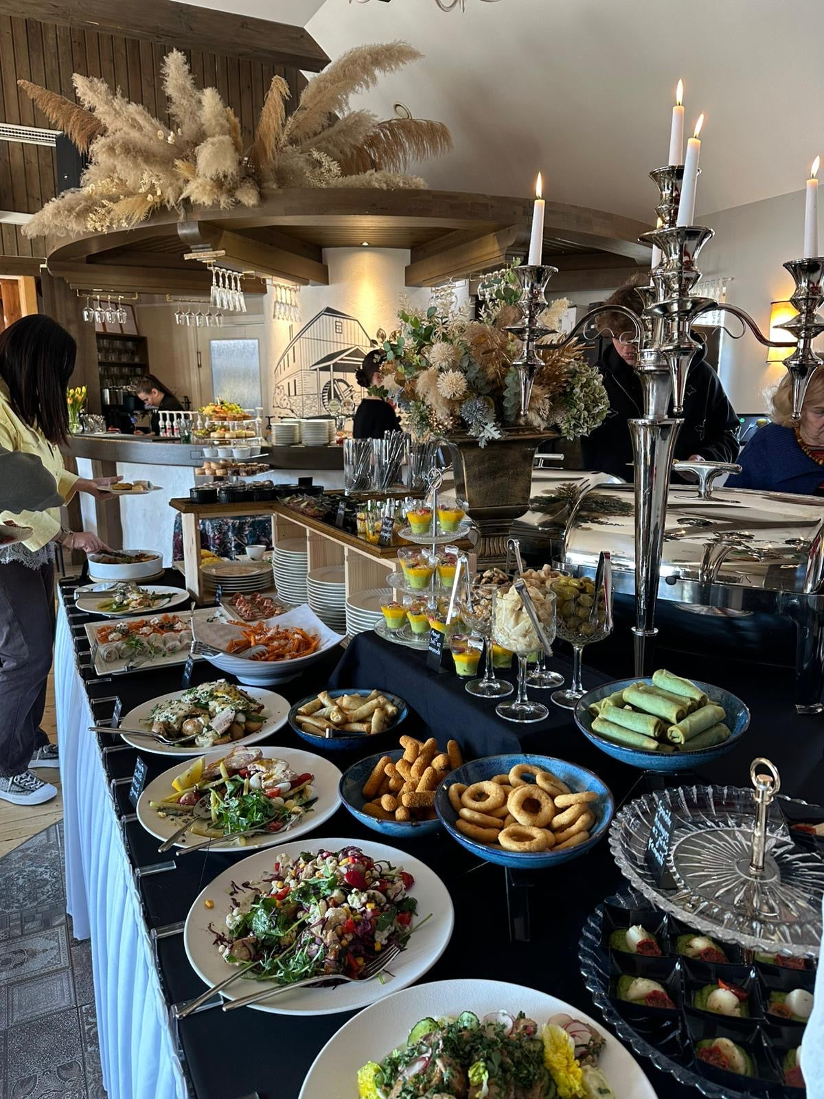 Latvisko garšu vakars Igates pilī