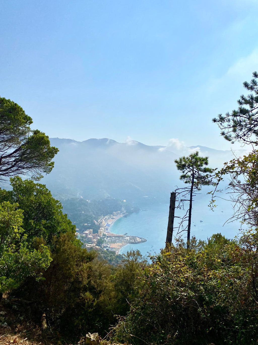 No ciemata uz ciematu: pārgājiens Cinque Terre, Itālija