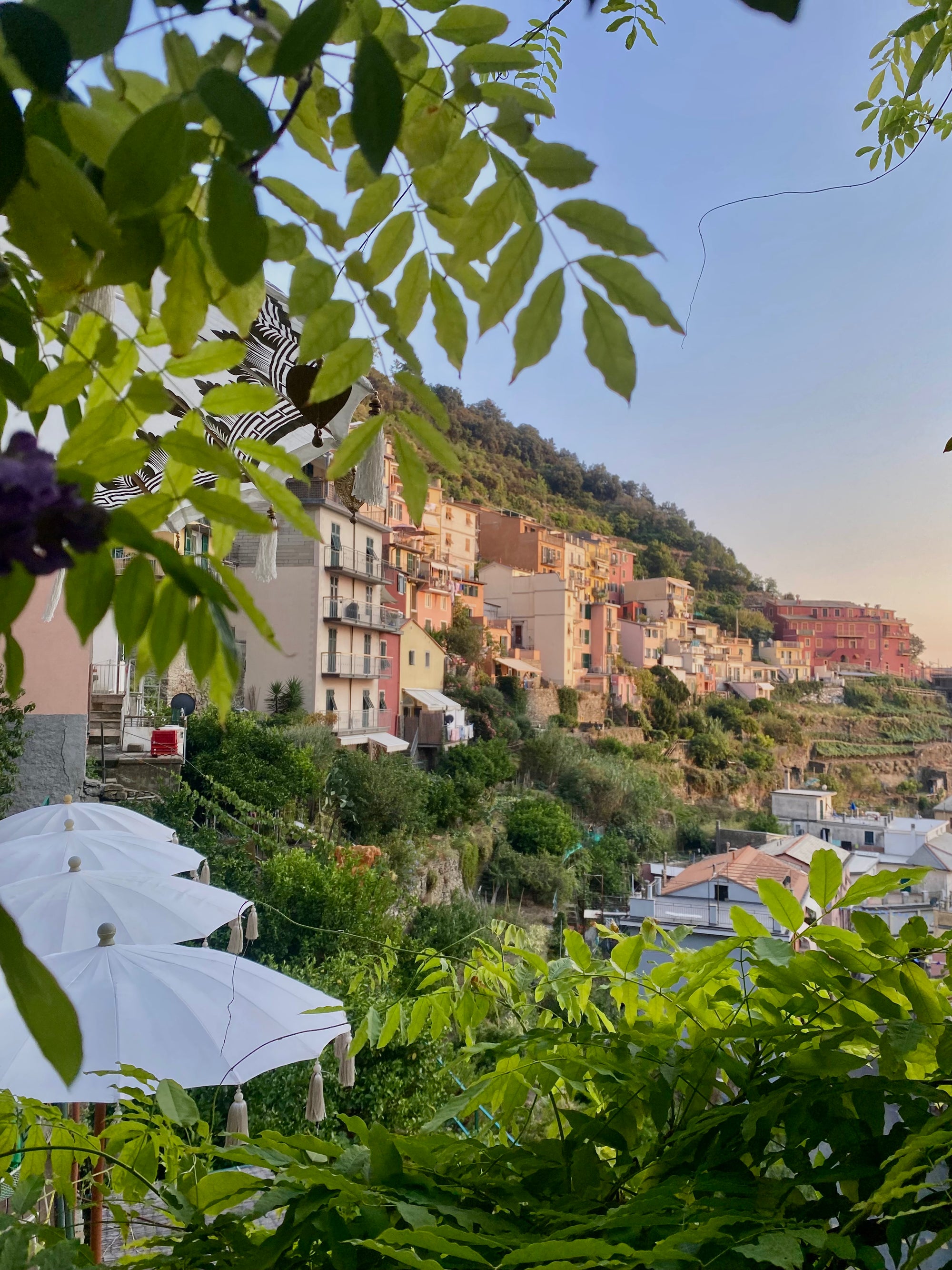 No ciemata uz ciematu: pārgājiens Cinque Terre, Itālija