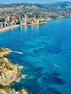 Starts vasarai: saule, jūra un klintis