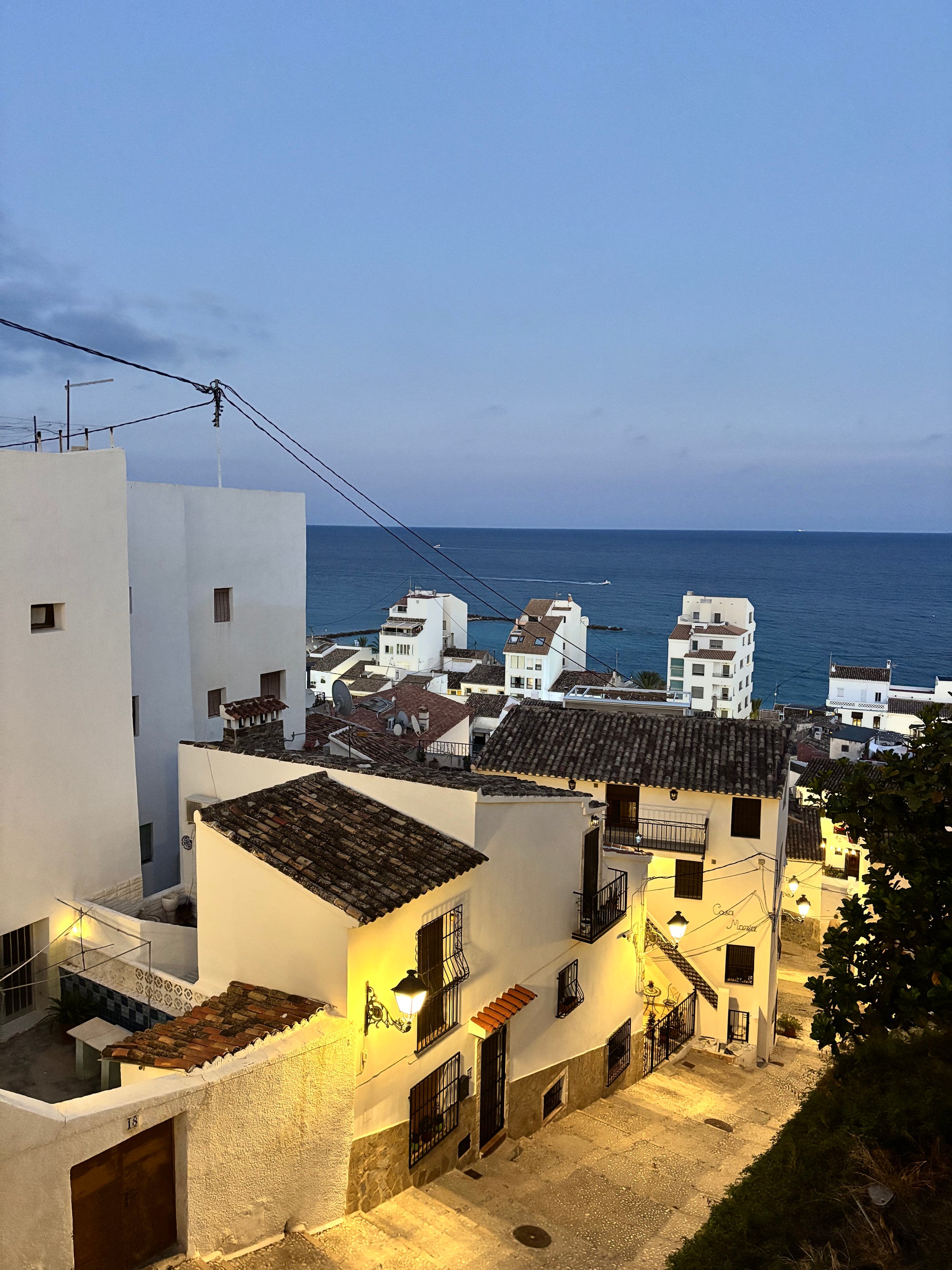 Starts vasarai: saule, jūra un klintis