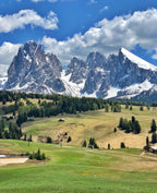 dolomīti itālija ceļojums uz itāliju ceļojums uz dolomītiem kalni alpi
