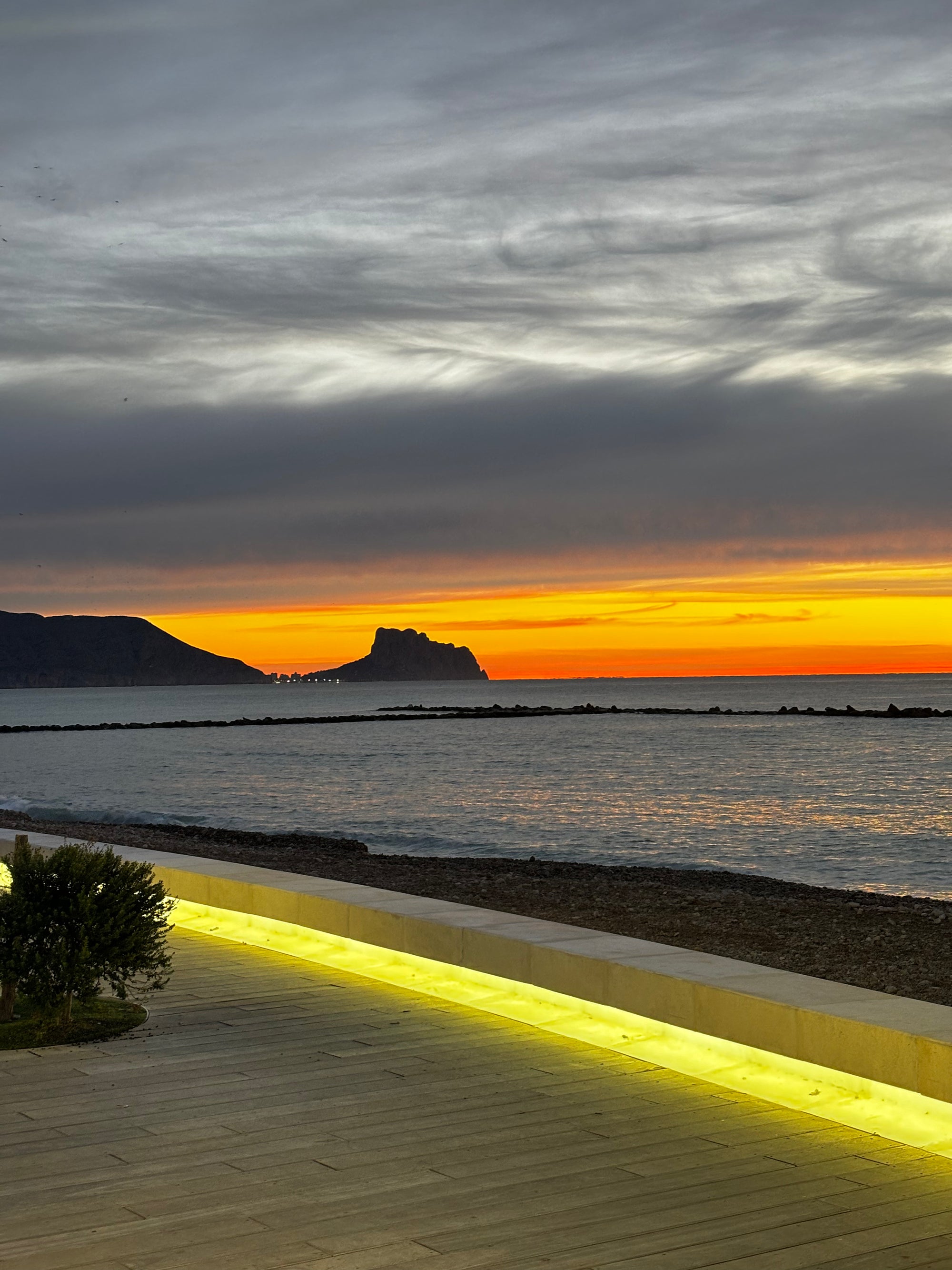 Bohēmas baudītājiem – māksla, jūra un dzīves garša Altea (Spānija)