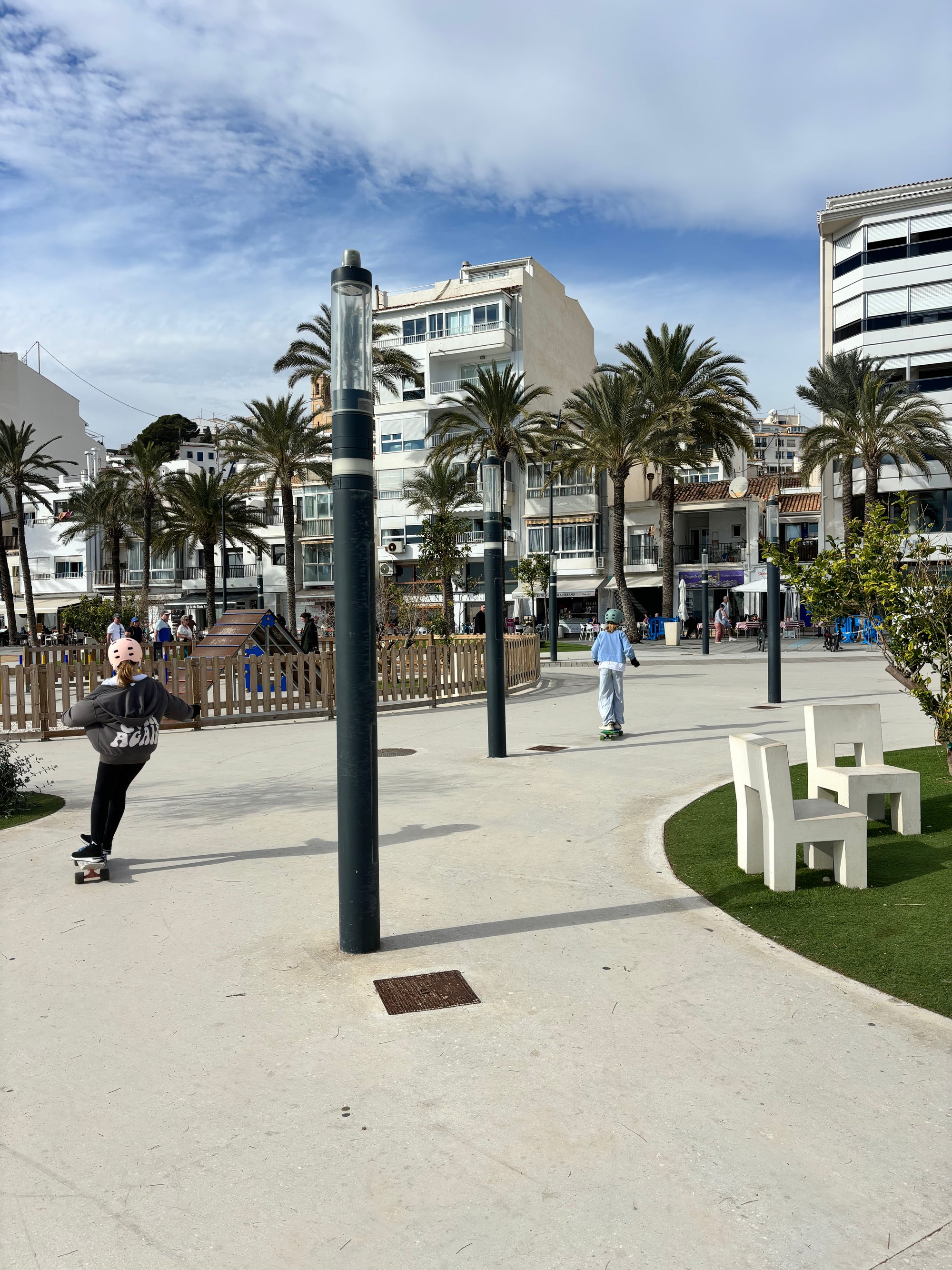 Bohēmas baudītājiem – māksla, jūra un dzīves garša Altea (Spānija)