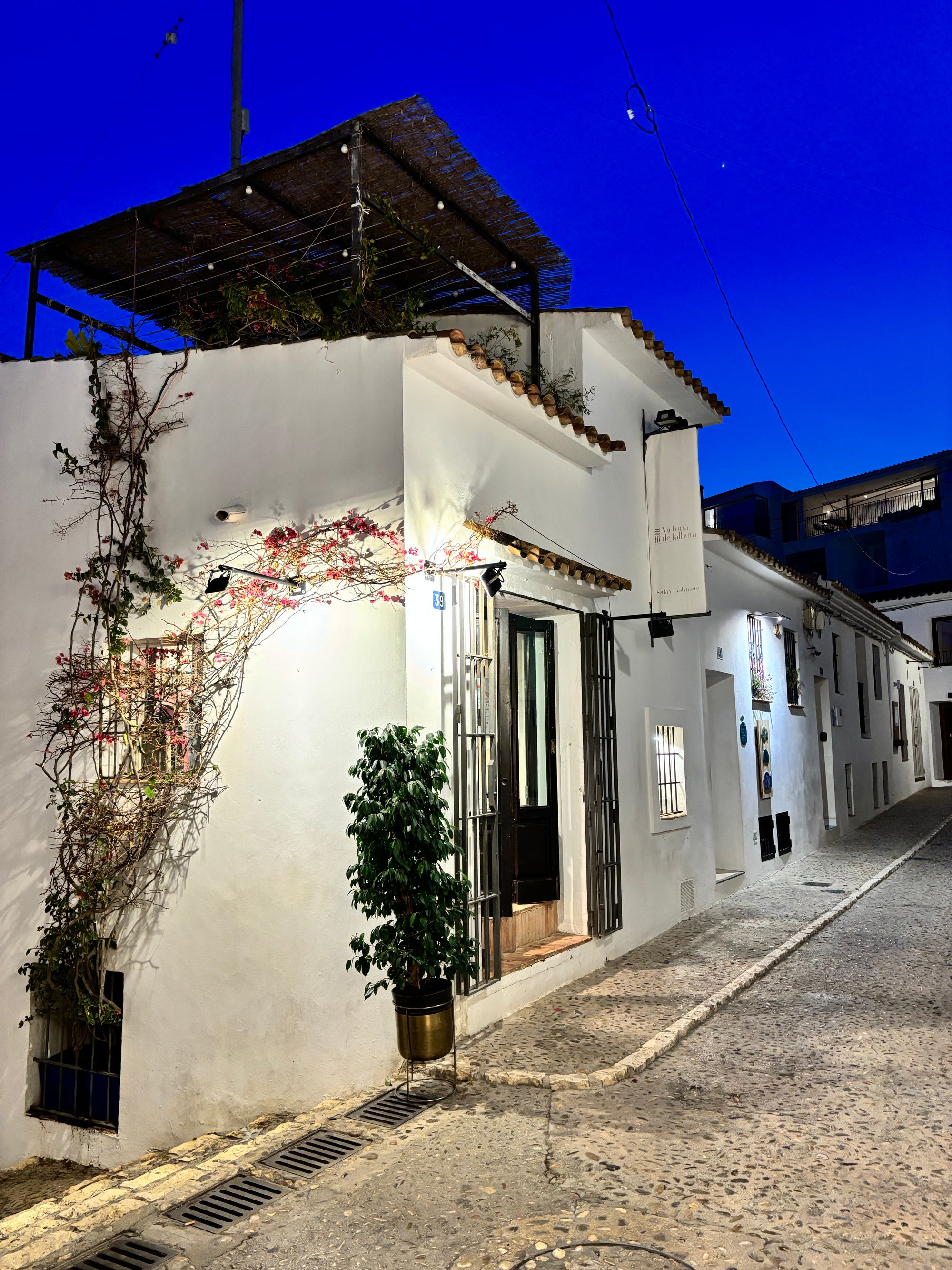 Bohēmas baudītājiem – māksla, jūra un dzīves garša Altea (Spānija)