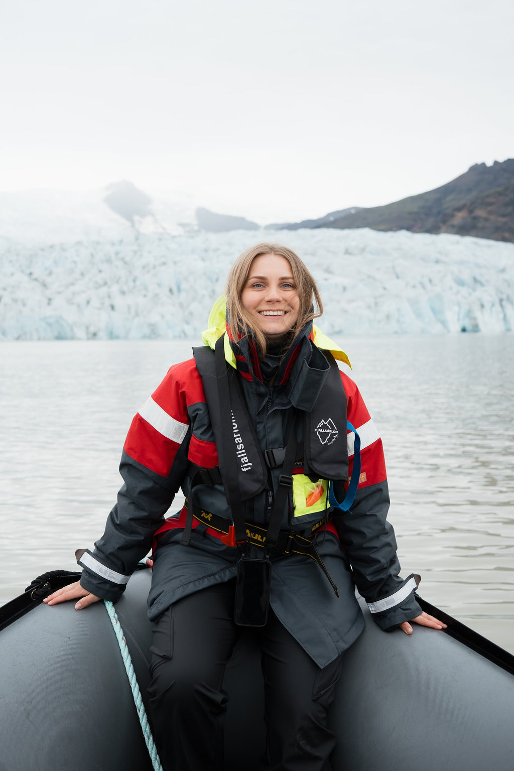Uguns un ledus zeme Islande