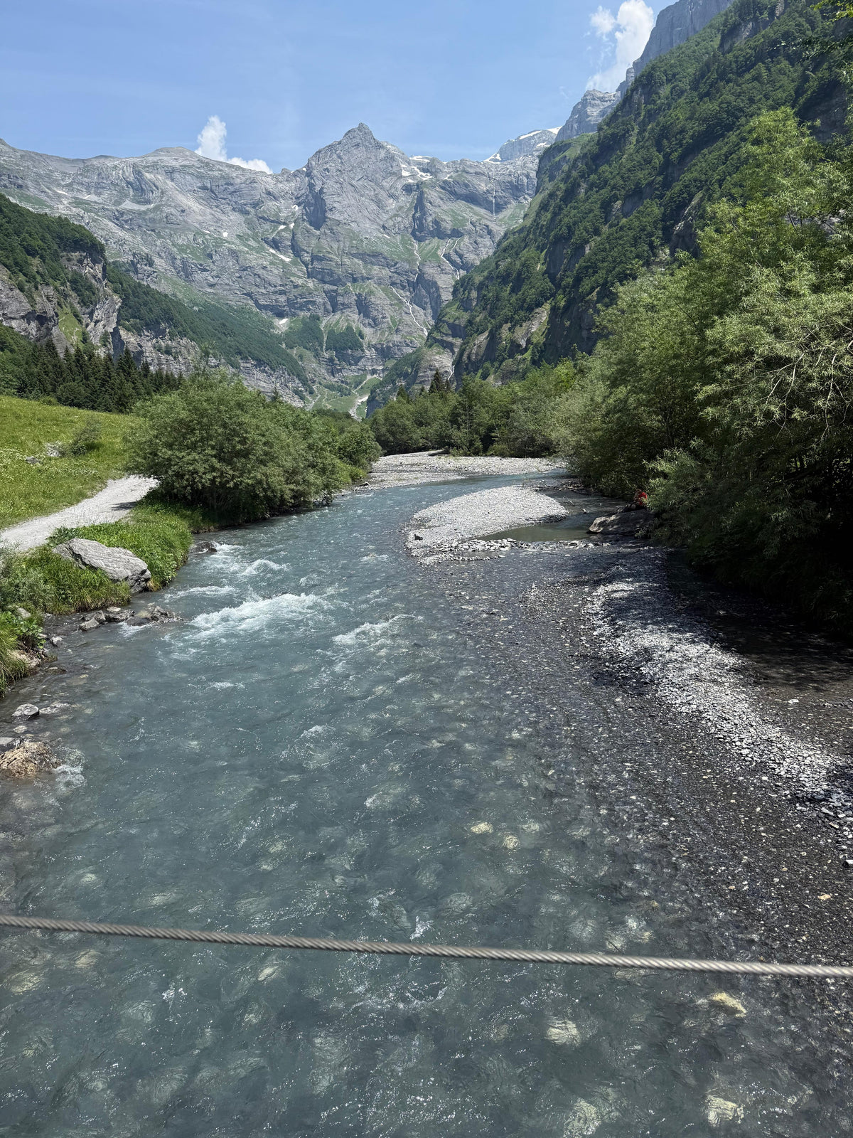 No Francijas dabas līdz Šveices Gruyeres sieram un šokolādes aromātam