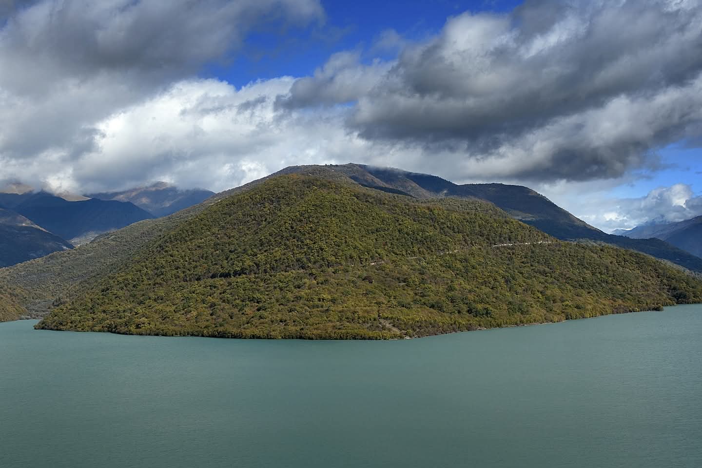 Baudi prieku Gruzijā maijā