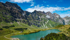 No Francijas dabas līdz Šveices Gruyeres sieram un šokolādes aromātam