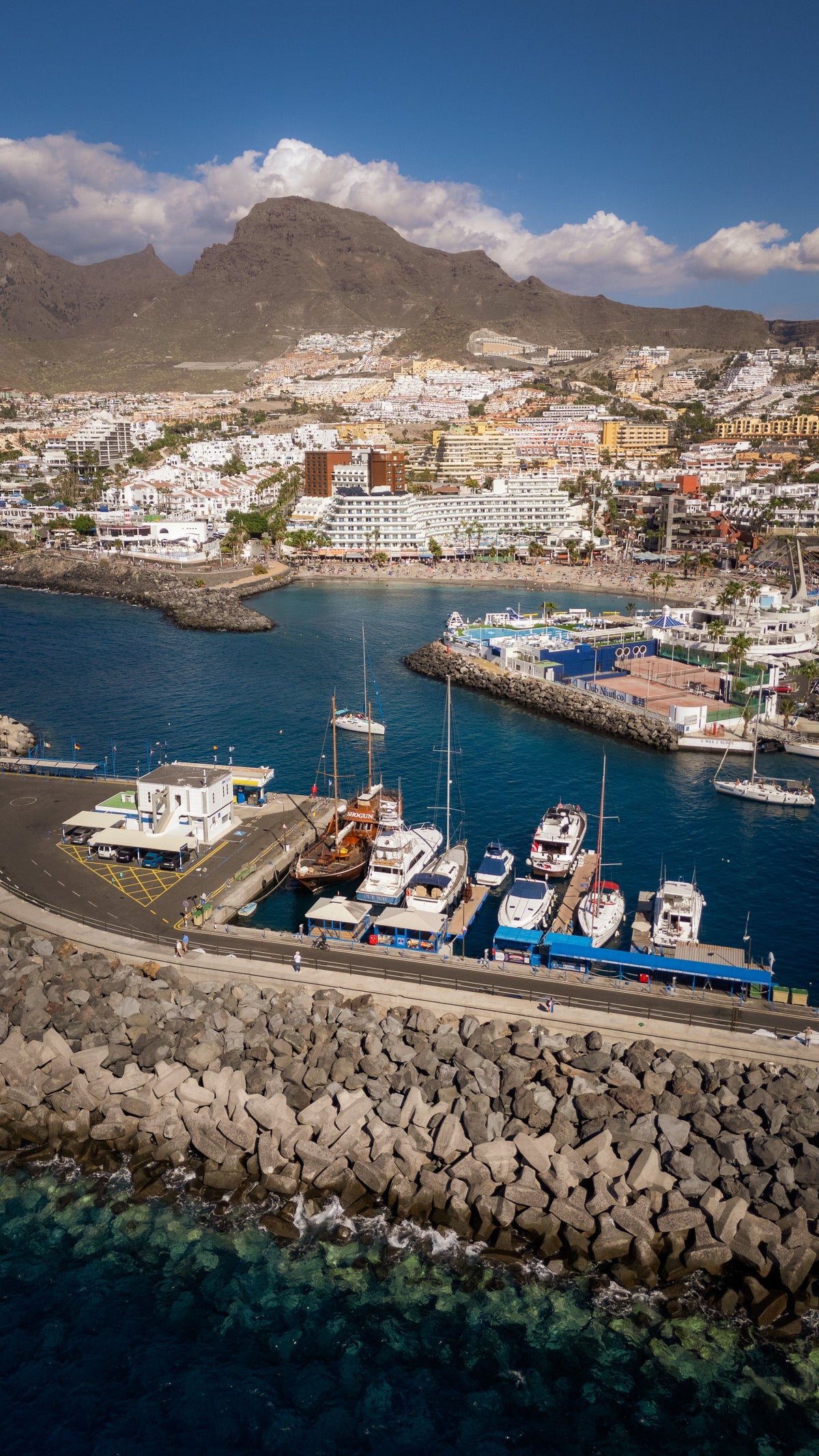 Tenerife – no vulkāniem līdz okeānam