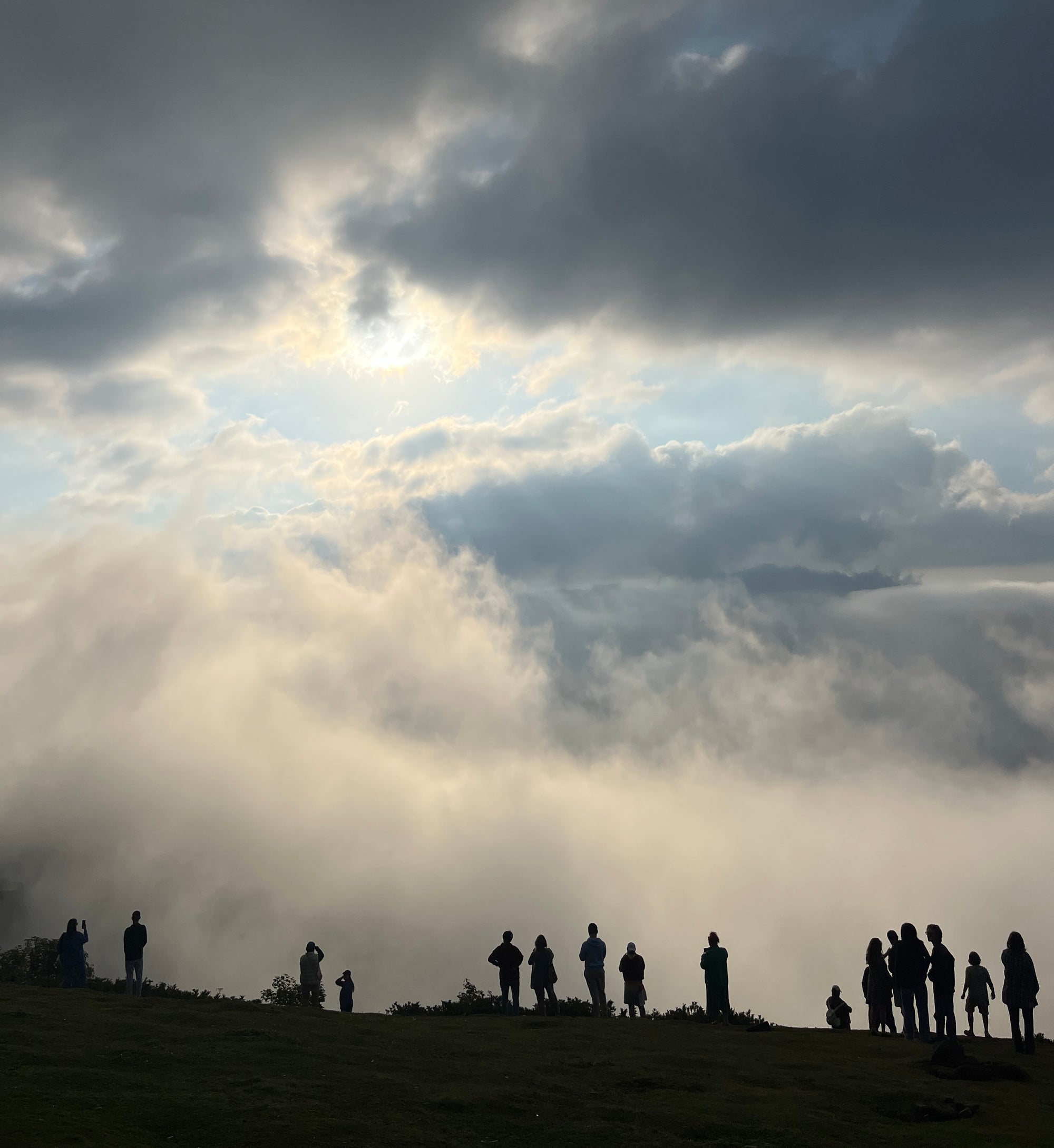 Gruzijas mazpilsēta, kas dzīvo lēni: Melnās jūras piekraste sezonas laikā
