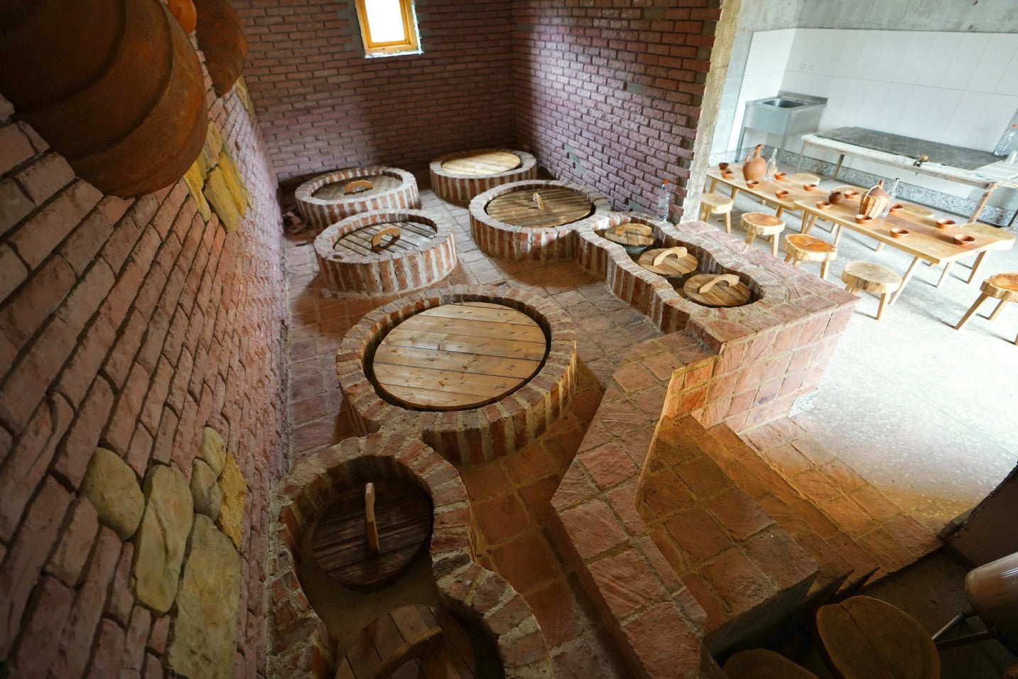 Lieldienās pie Melnās jūras: pavasaris un garšu piedzīvojums Gruzijā