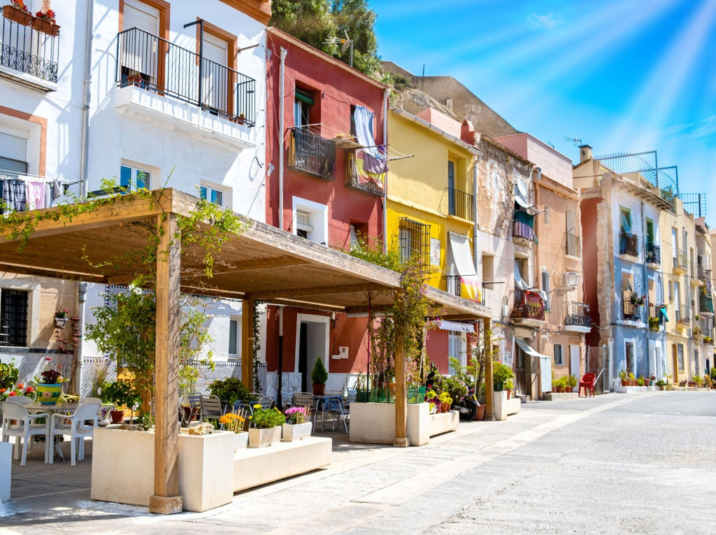 Costa Blanca - Spānijas vasara starp kalniem un Vidusjūru