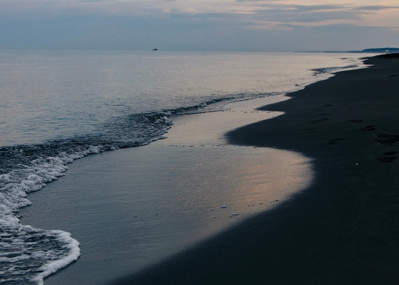 Gruzijas mazpilsēta, kas dzīvo lēni: Melnās jūras piekraste sezonas laikā